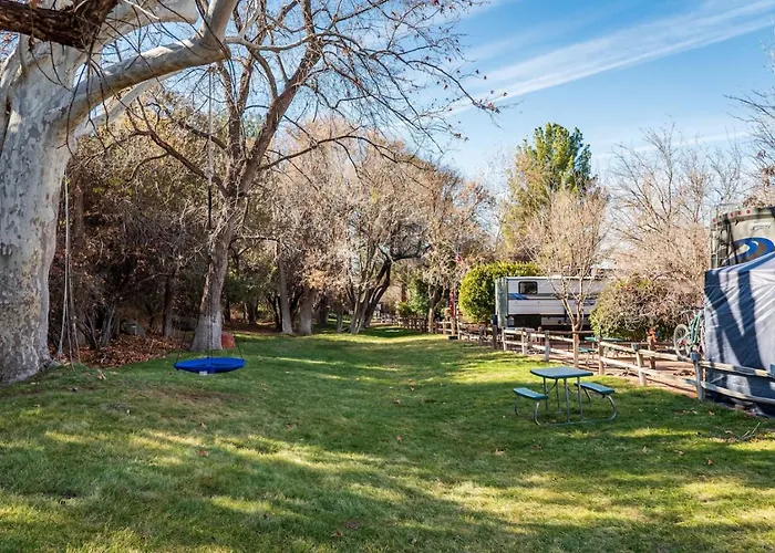 Cozy Creekside 90 Near Fossil Creek *
